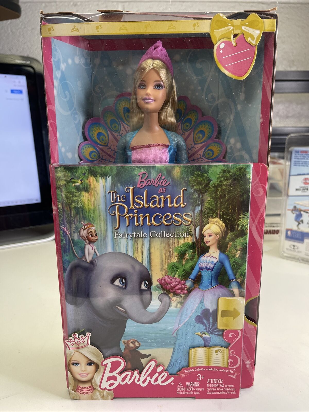 Barbie Rosella Island Princess Doll and Book Gift Set Mattel T7595