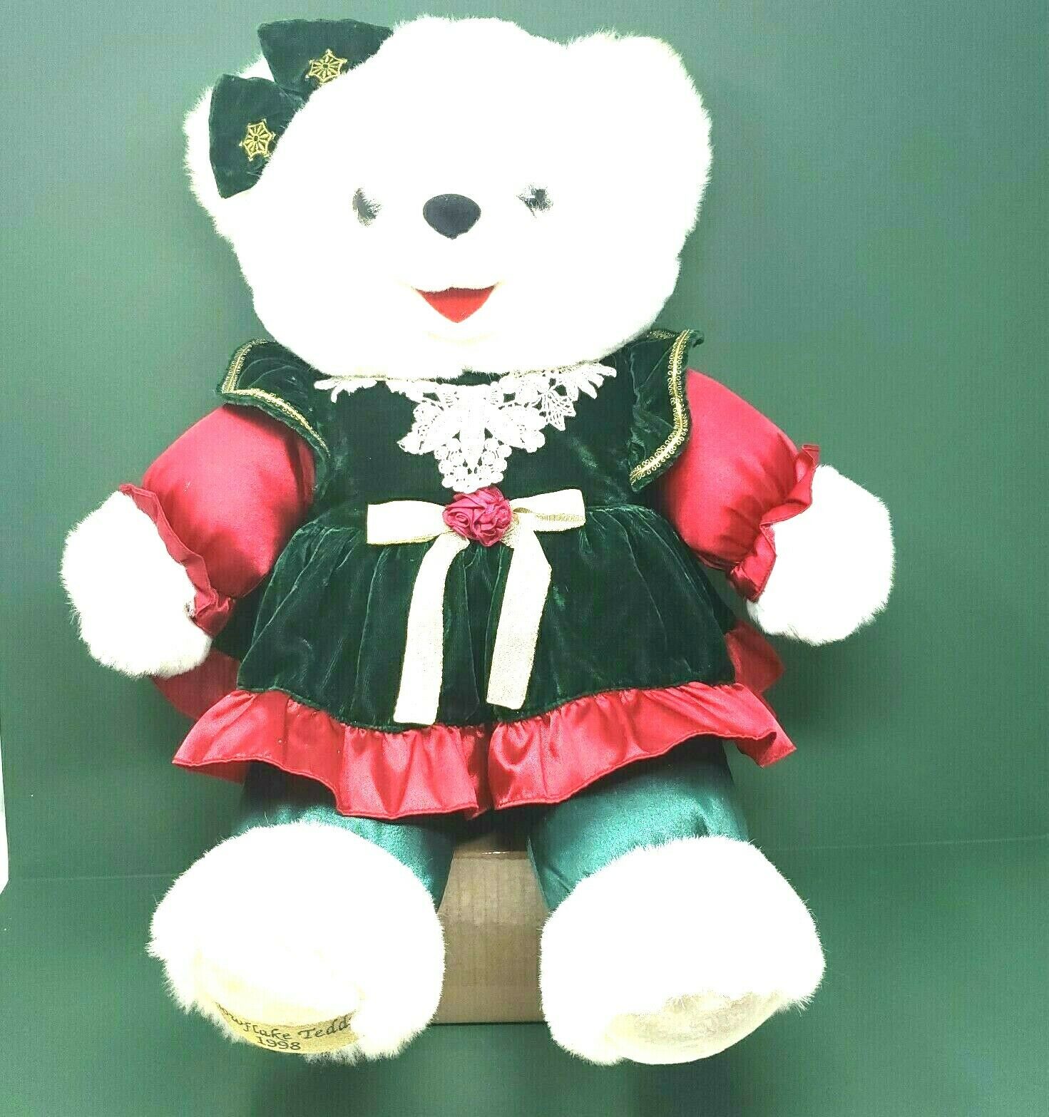1998 Dan Dee Snowflake Christmas Girl Teddy Bear Green Dress With Red Highlights